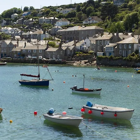Sunny Corner * Mousehole